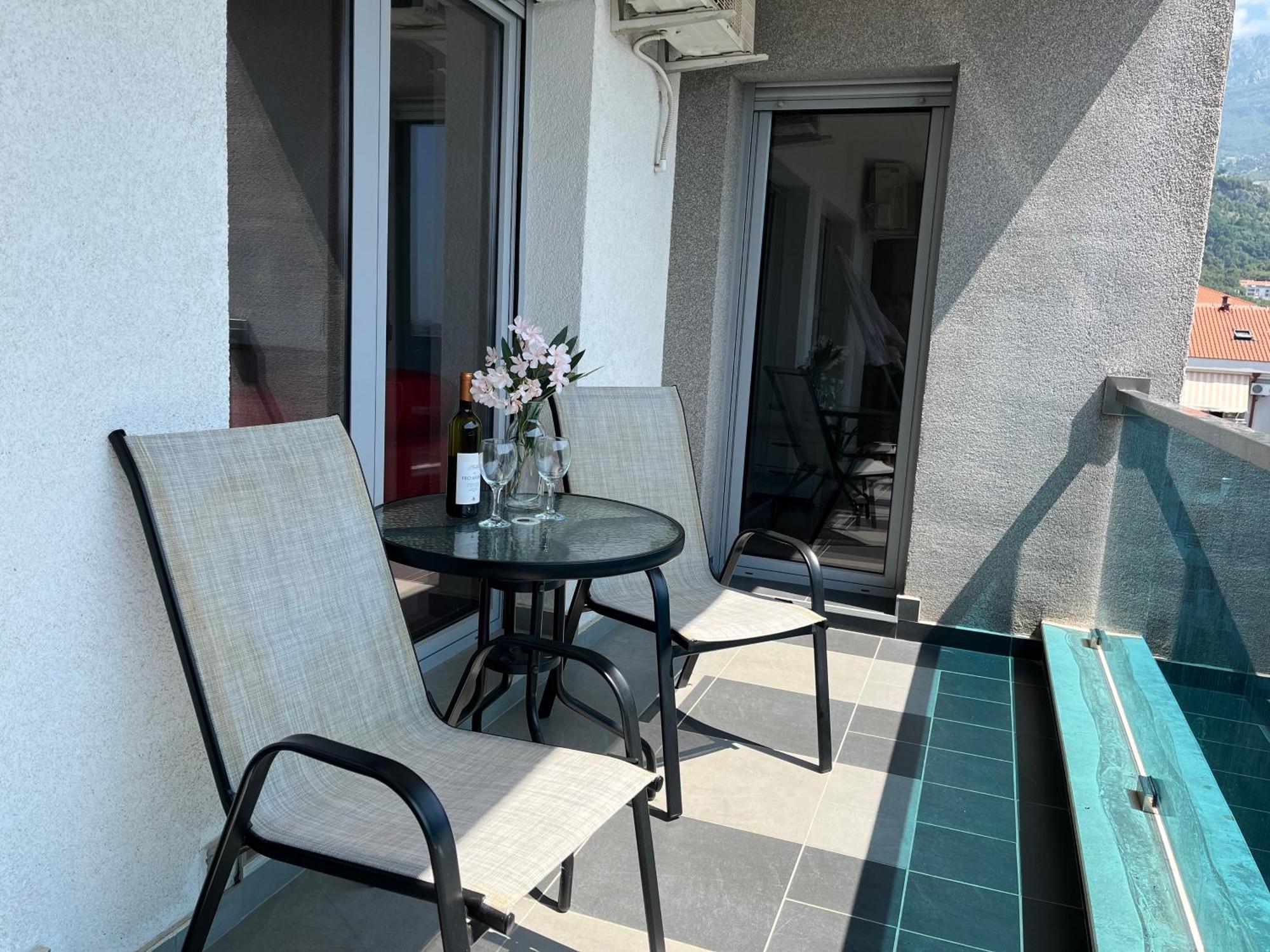 בודווה Apartment Mercury מראה חיצוני תמונה